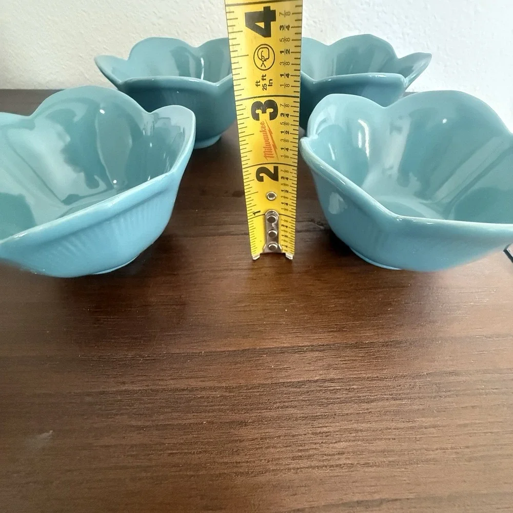 Pier 1 Blue Lotus‎ Flower blue, Jade (Set Of 4) 4